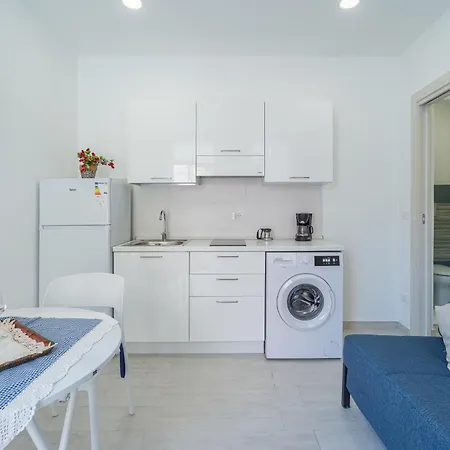Apartment Lina Avola